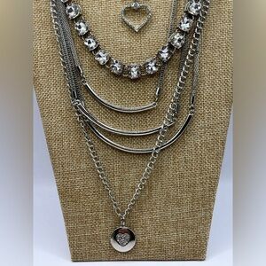Necklaces Lot 5 Assorted Necklaces Silver Tone Necklaces